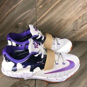 Nike KD 7 Peanut Butter Jelly Youth Size 6.5